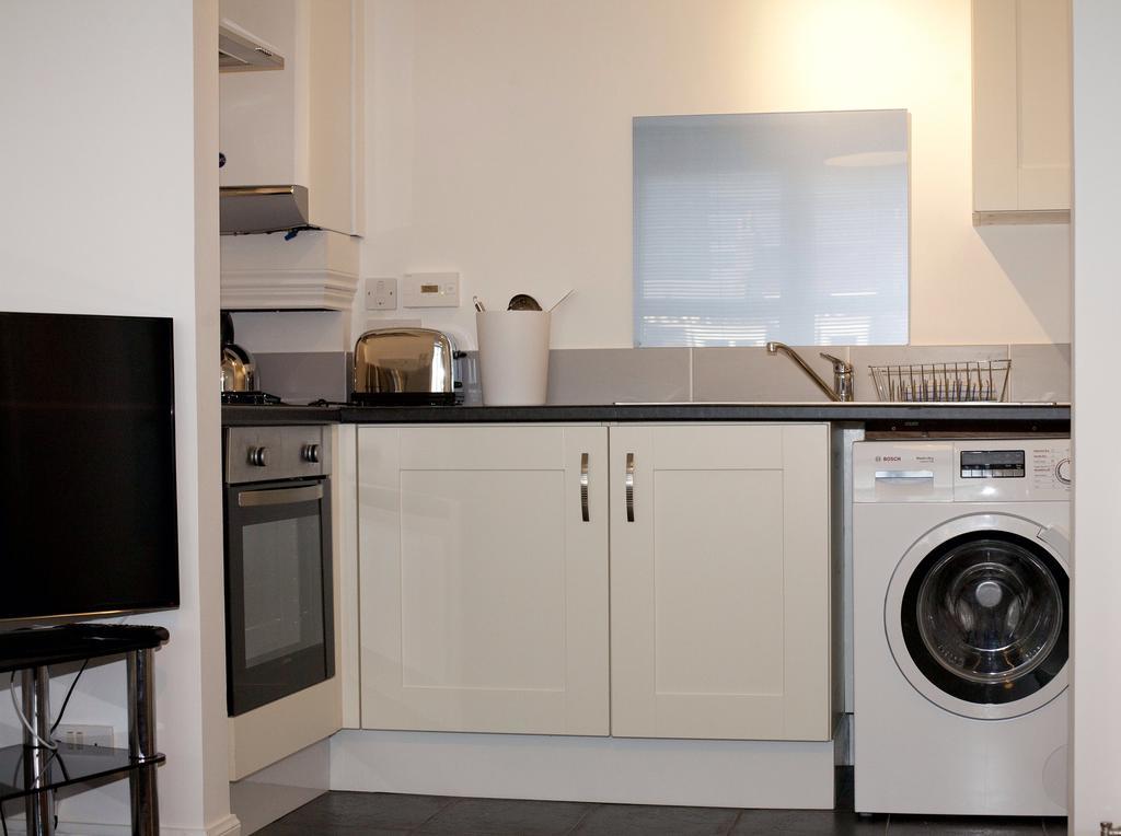 Aberdeen Serviced Apartments: Charlotte Street Bilik gambar